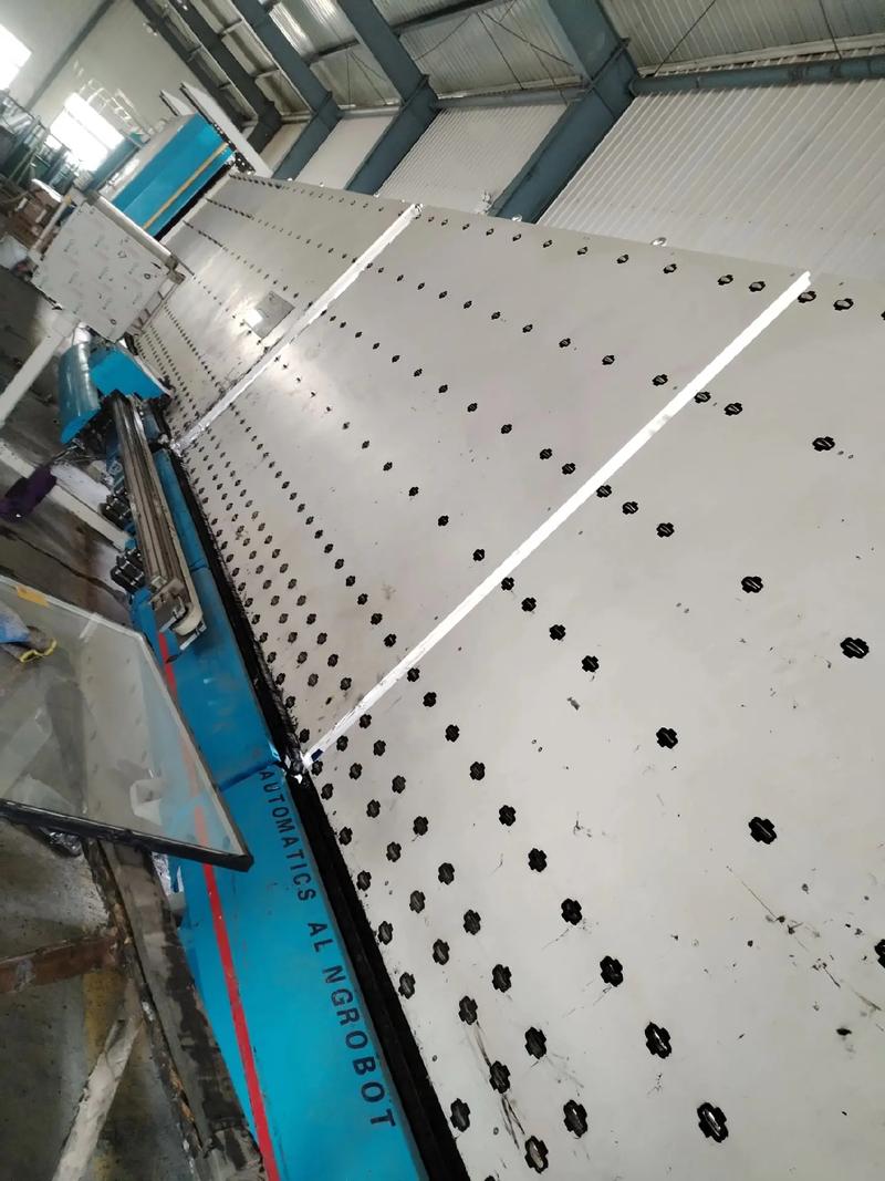 伊犁宇科商貿#中空玻璃生產線 #生產車間現場 #鋼化